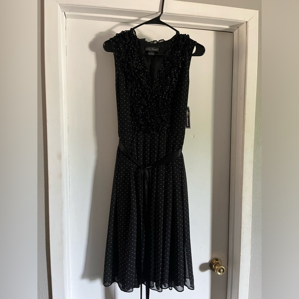 Jessica Howard black polka dot dress
